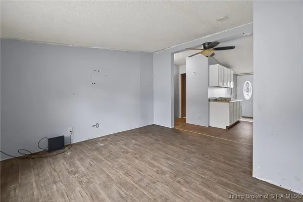 $225,000 | 41 Southeast Mccammon Street, Sullivan, IN 47882