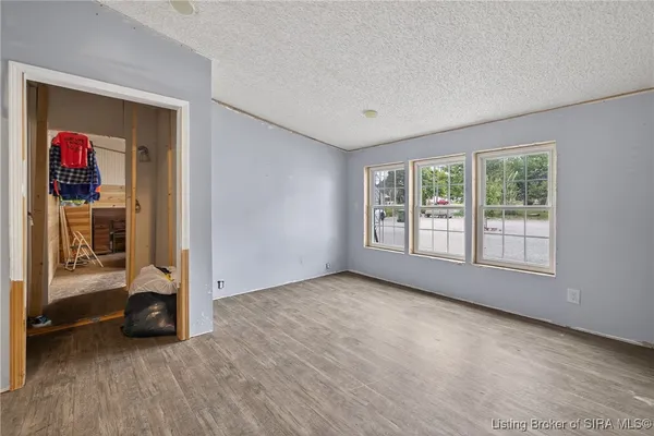 $225,000 | 41 Southeast Mccammon Street, Sullivan, IN 47882