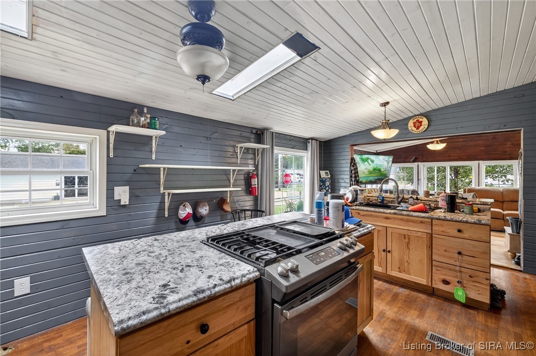 41 Southeast Mccammon Street Sullivan, IN 47882 - Photo 26 of 54