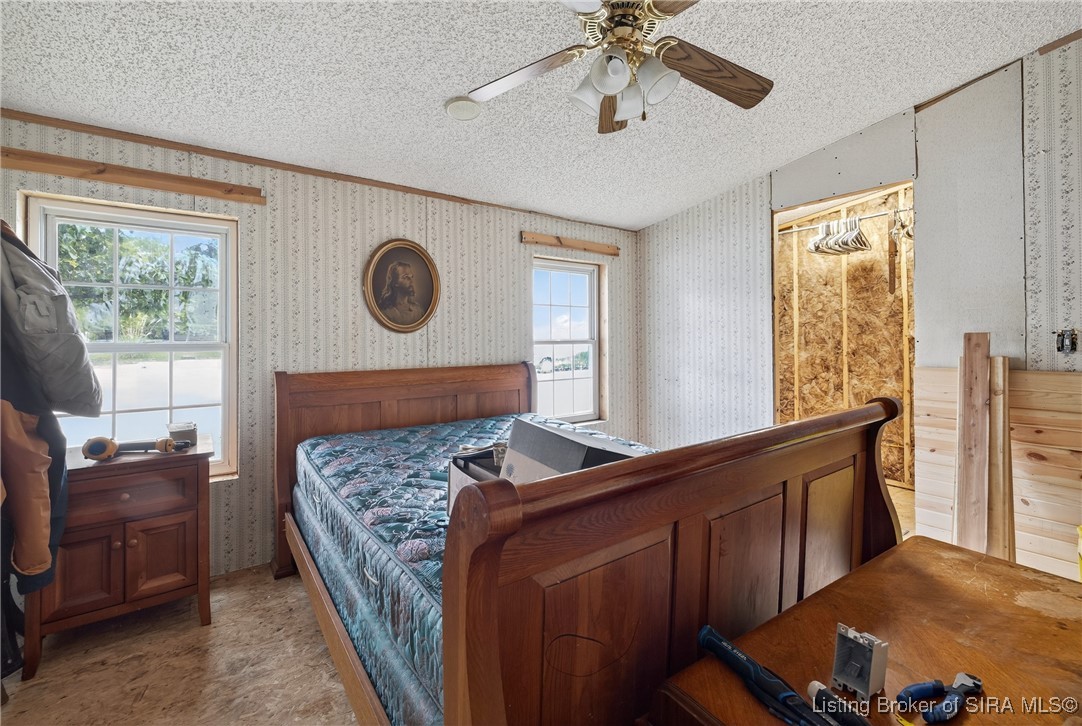 41 Southeast Mccammon Street Sullivan, IN 47882 - Photo 29 of 54