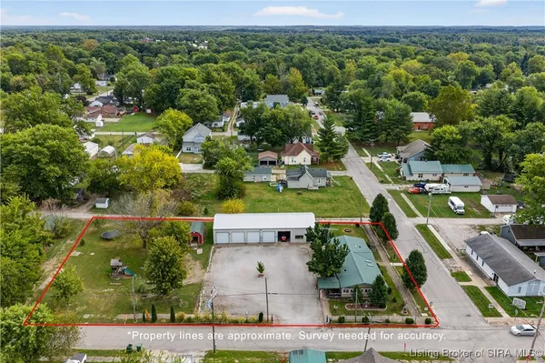 $225,000 | 41 Southeast Mccammon Street, Sullivan, IN 47882