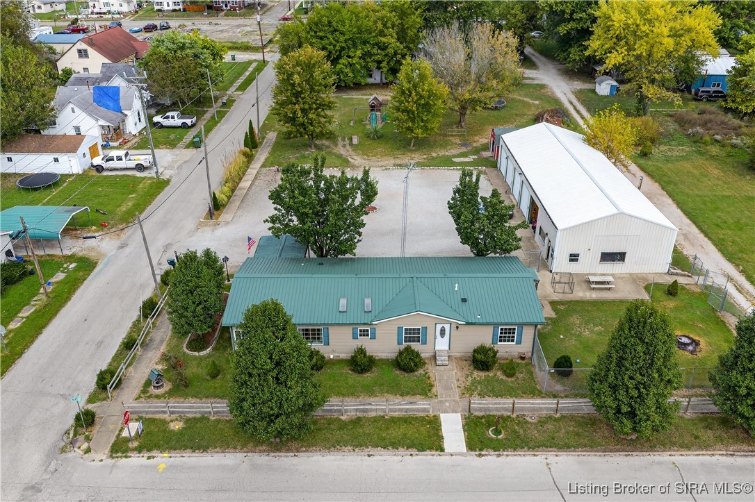 41 Southeast Mccammon Street Sullivan, IN 47882 - Photo 51 of 54