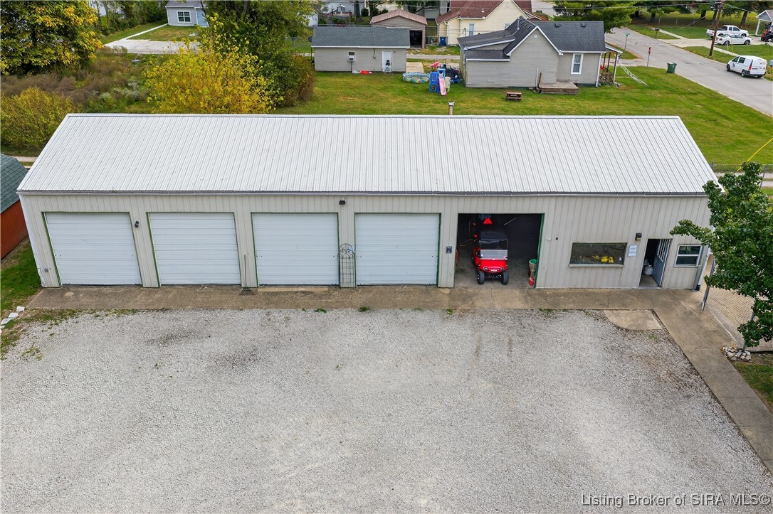 41 Southeast Mccammon Street Sullivan, IN 47882 - Photo 52 of 54