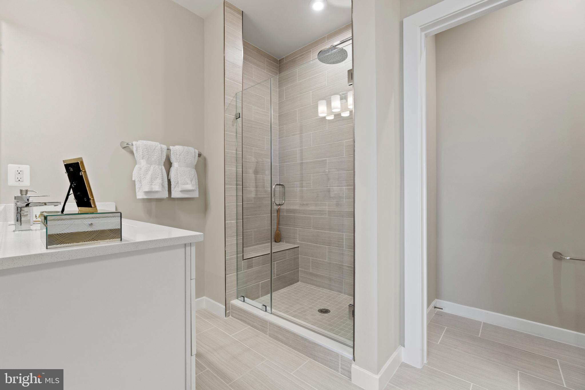 20284 Newfoundland Square Ashburn, VA 20147 - Photo 20 of 39