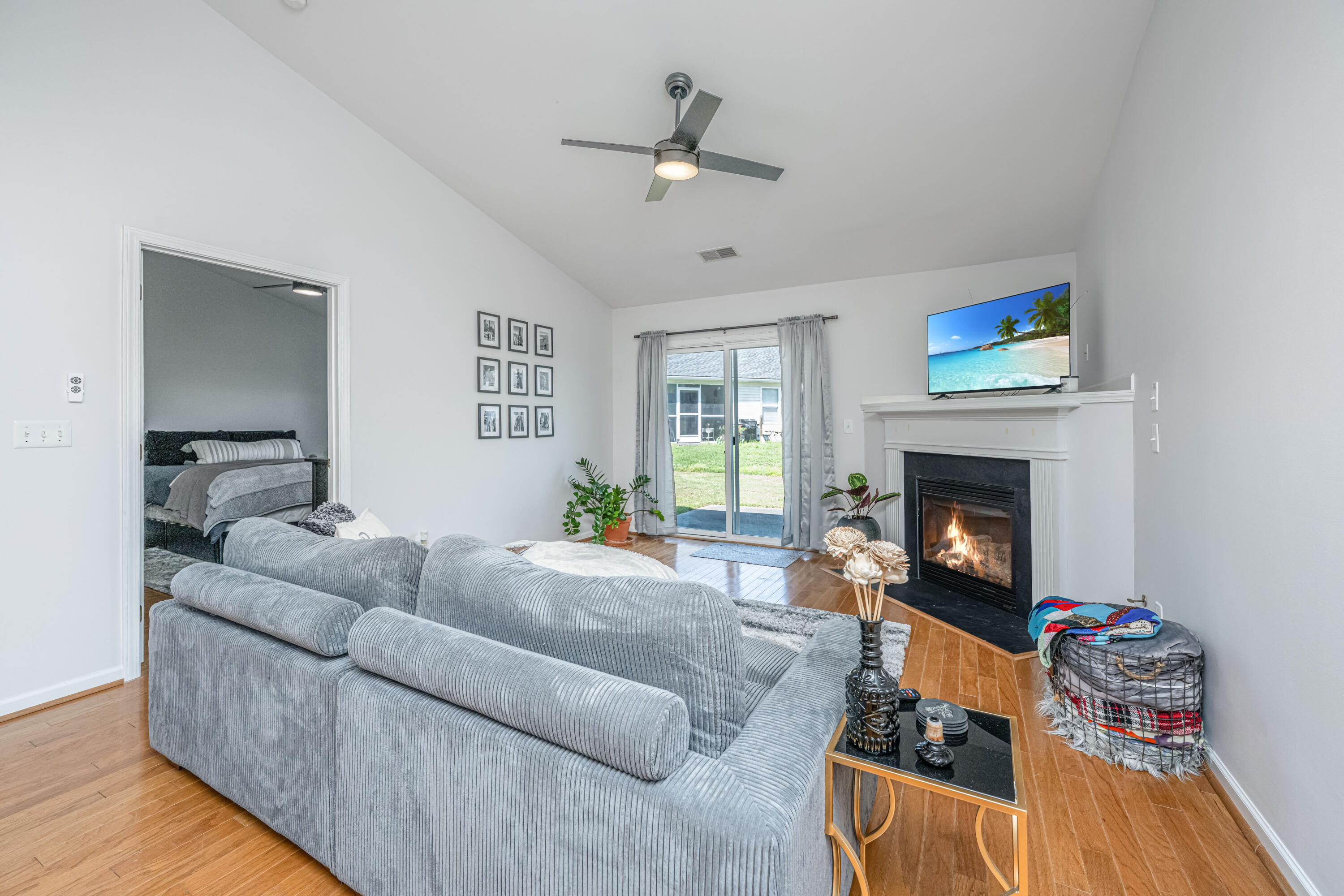 1209 River Rock Road Hanahan, SC 29410 - Photo 11 of 57 8A6E2E5E-393D-4B1B-AA5F-8210322037B7