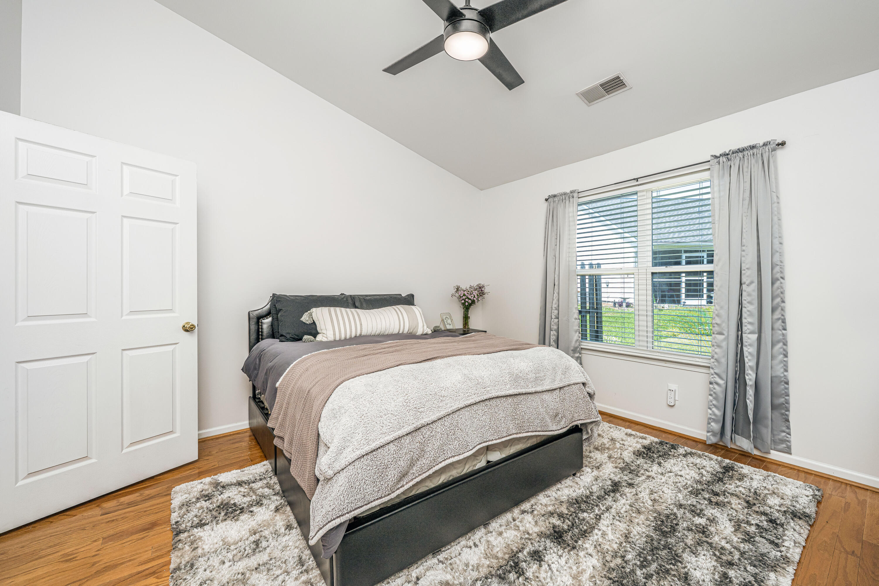 1209 River Rock Road Hanahan, SC 29410 - Photo 24 of 57 D008B4C3-57FB-43D8-A5B8-7550D36E7B02