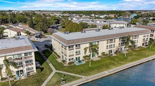 $1,800 | 4518 Garnet Drive, Unit 101, New Port Richey, FL 34652