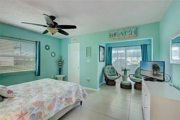 $1,800 | 4518 Garnet Drive, Unit 101, New Port Richey, FL 34652