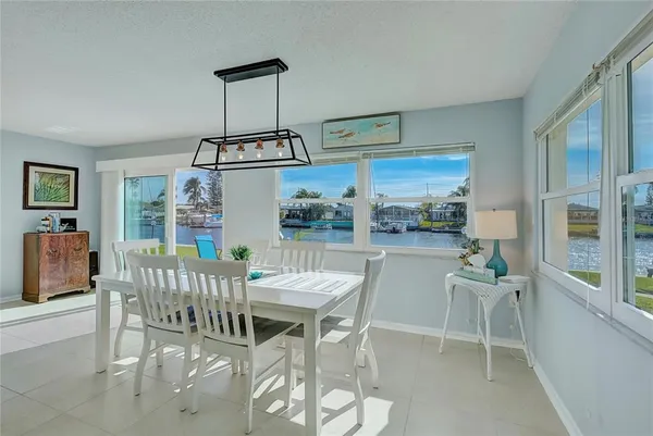 $1,800 | 4518 Garnet Drive, Unit 101, New Port Richey, FL 34652