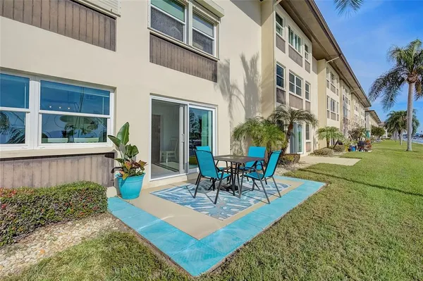 $1,800 | 4518 Garnet Drive, Unit 101, New Port Richey, FL 34652