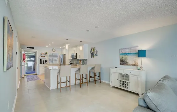 $1,800 | 4518 Garnet Drive, Unit 101, New Port Richey, FL 34652