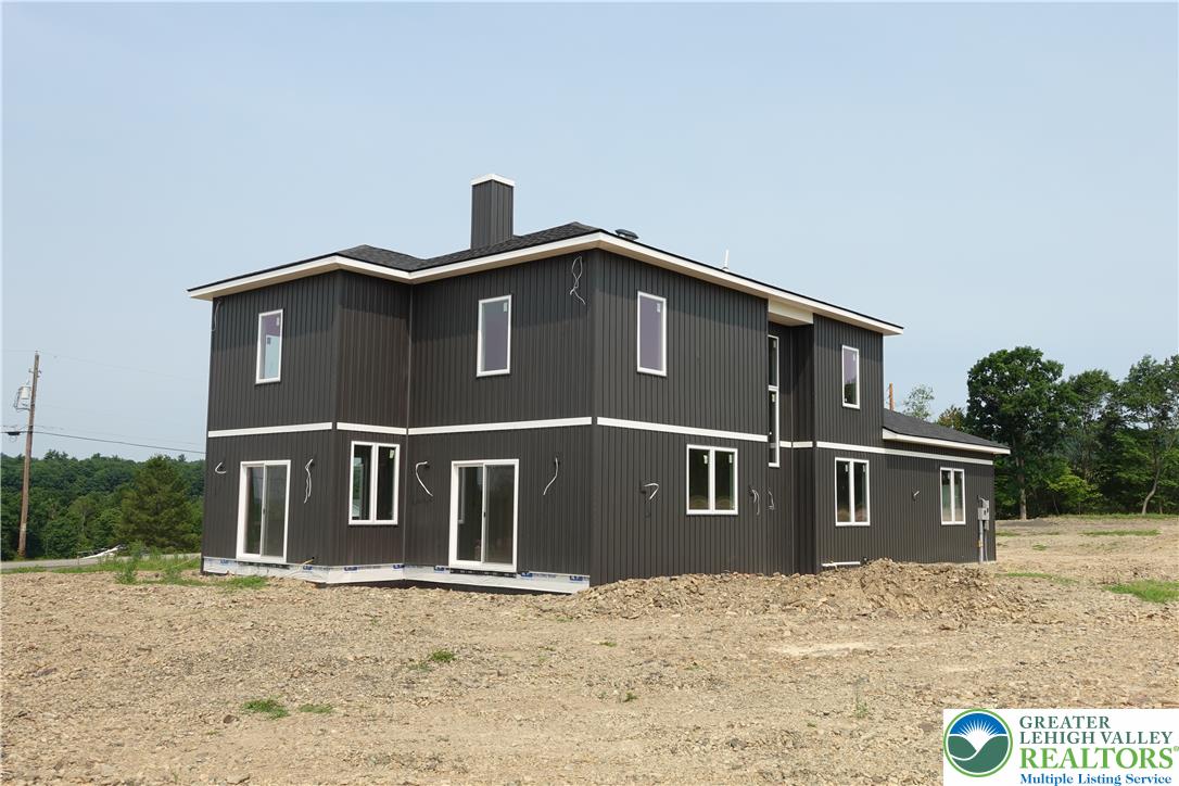 232 H.T.Y. Road Kunkletown, PA 18058 - Photo 6 of 33 Gallery Image 6