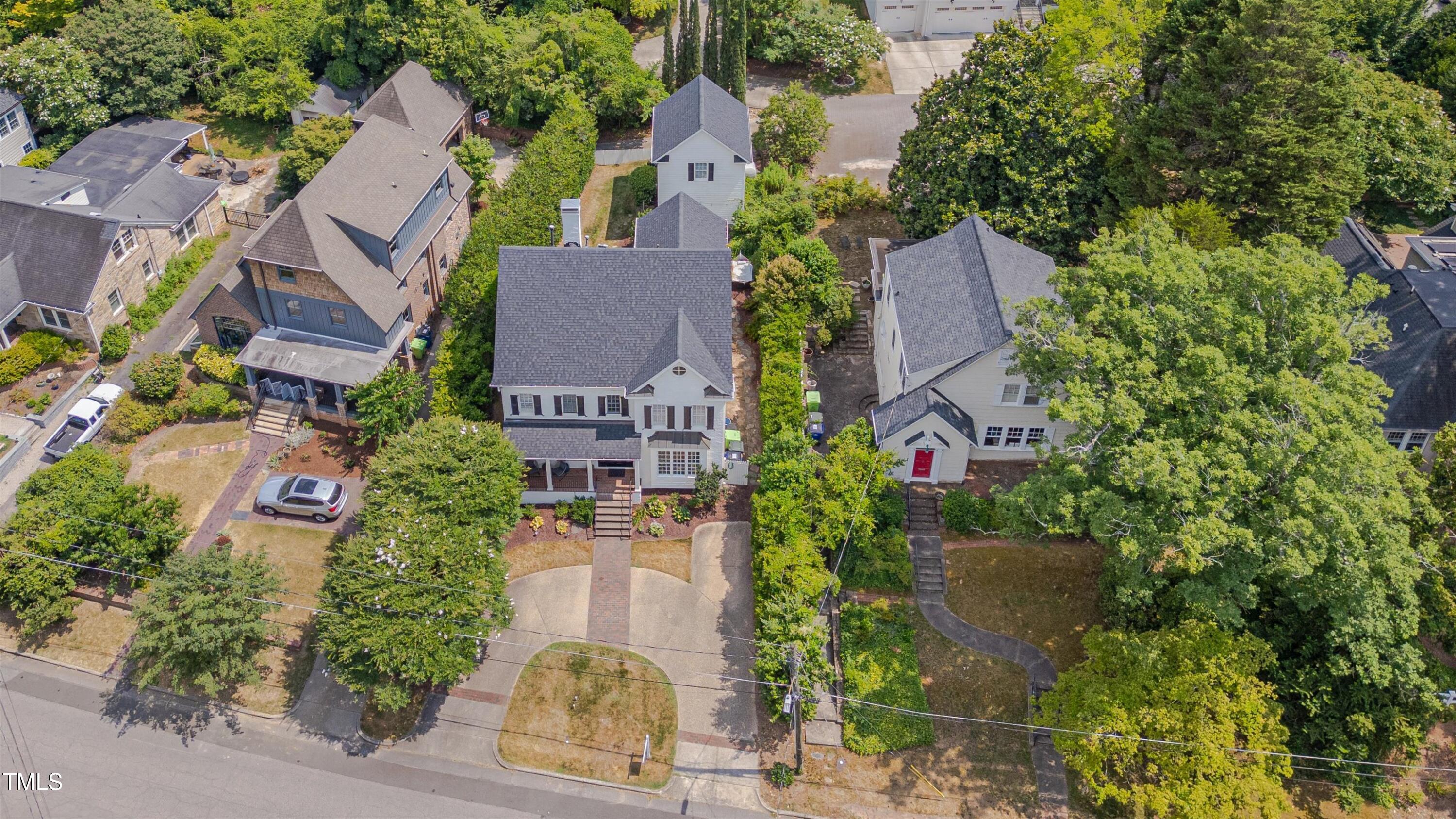 2306 Byrd Street Raleigh, NC 27608 - Photo 56 of 60 an aerial view of multiple house