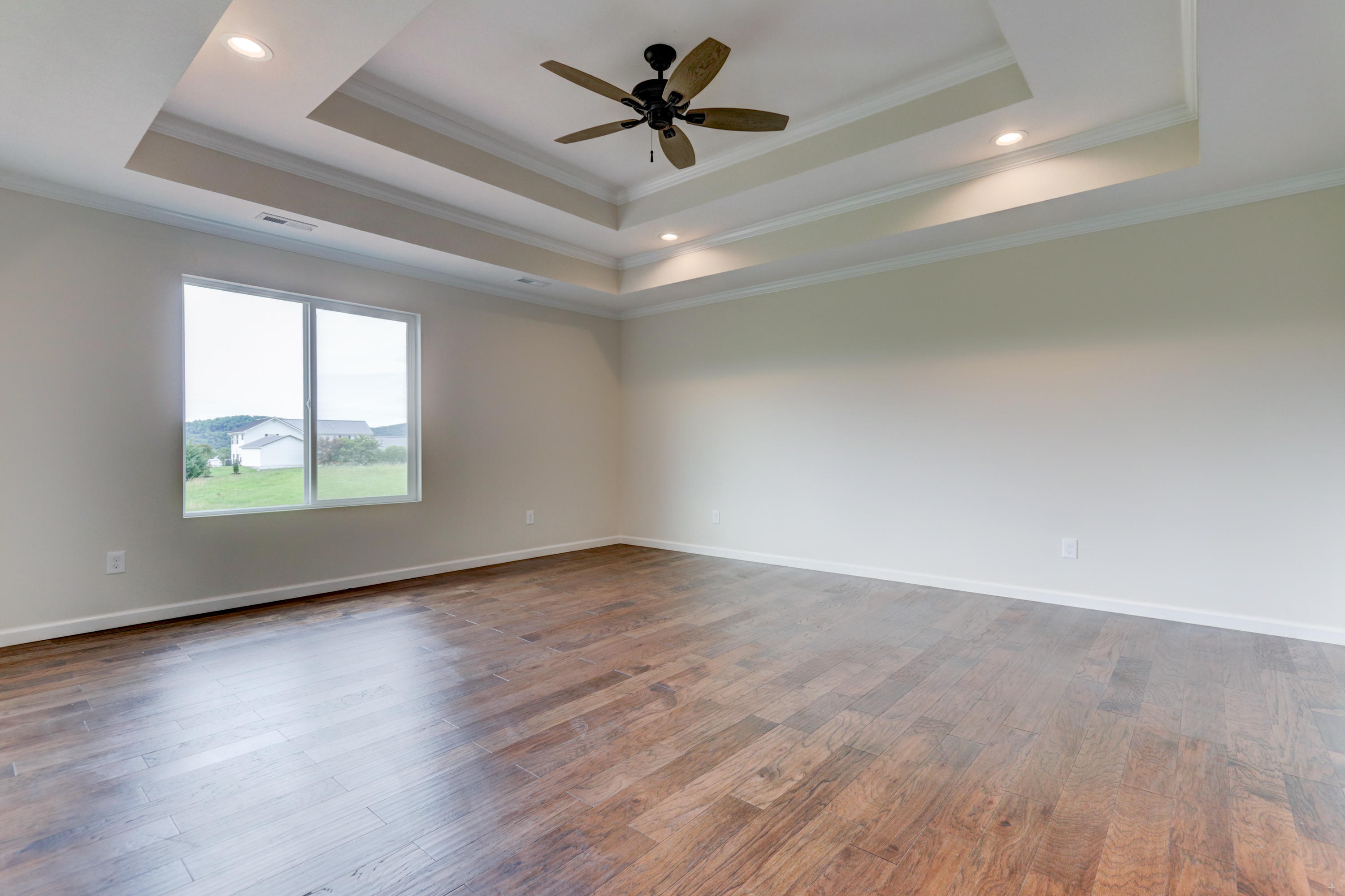 553 Kearney Road New Market, TN 37820 - Photo 17 of 37 Master Bedroom 1