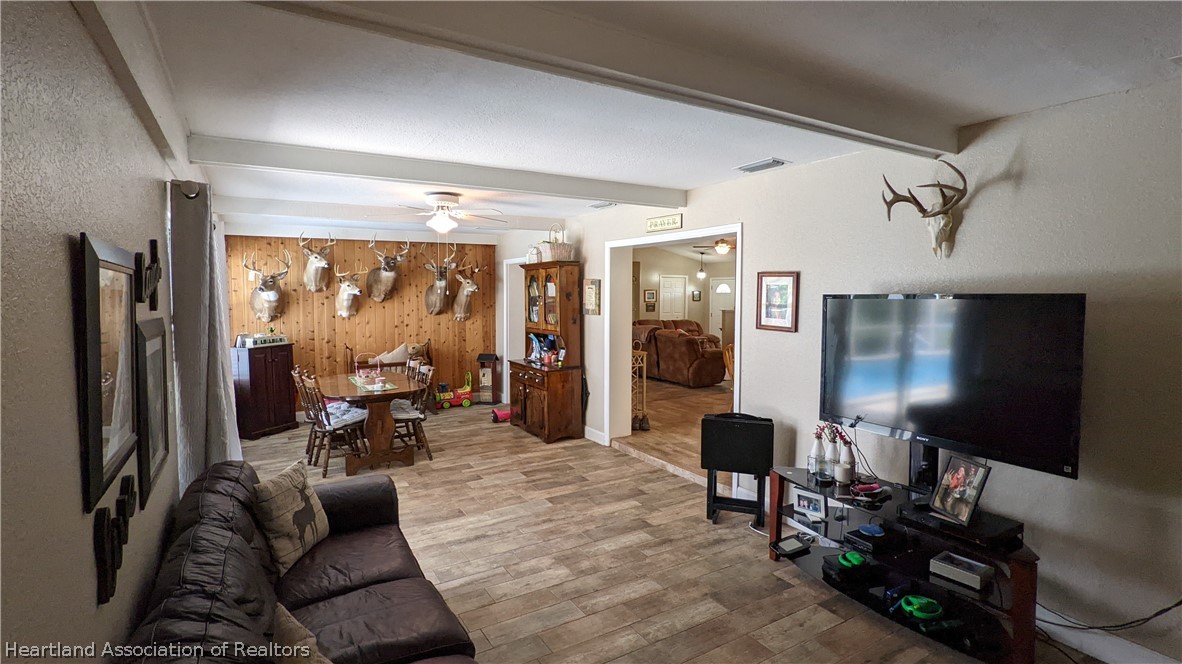 725 Lin Road Sebring, FL 33876 - Photo 17 of 36 Gallery Image 17
