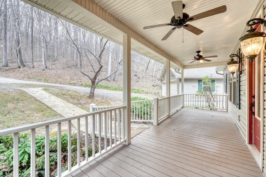 2900 Gribble Edwards Road Hayesville, NC 28904 - Photo 34 of 49