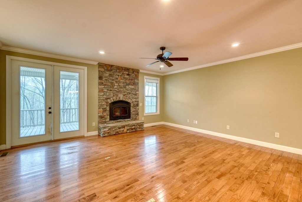 2900 Gribble Edwards Road Hayesville, NC 28904 - Photo 9 of 49