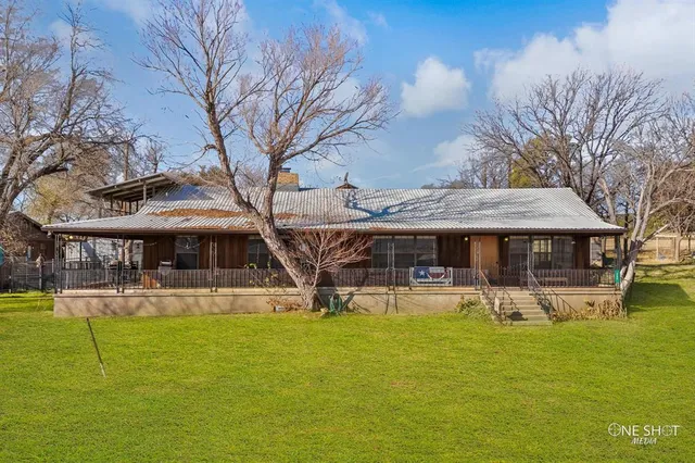 $370,000 | 250 County Road 235, Sweetwater, TX 79556