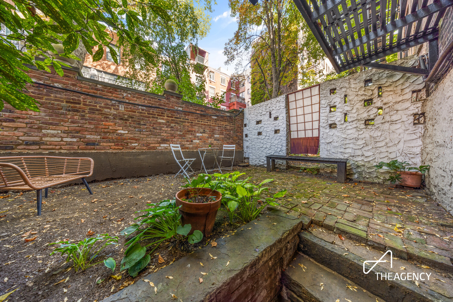 79 Perry Street, Unit 1B Manhattan, NY 10014 - Photo 11 of 13