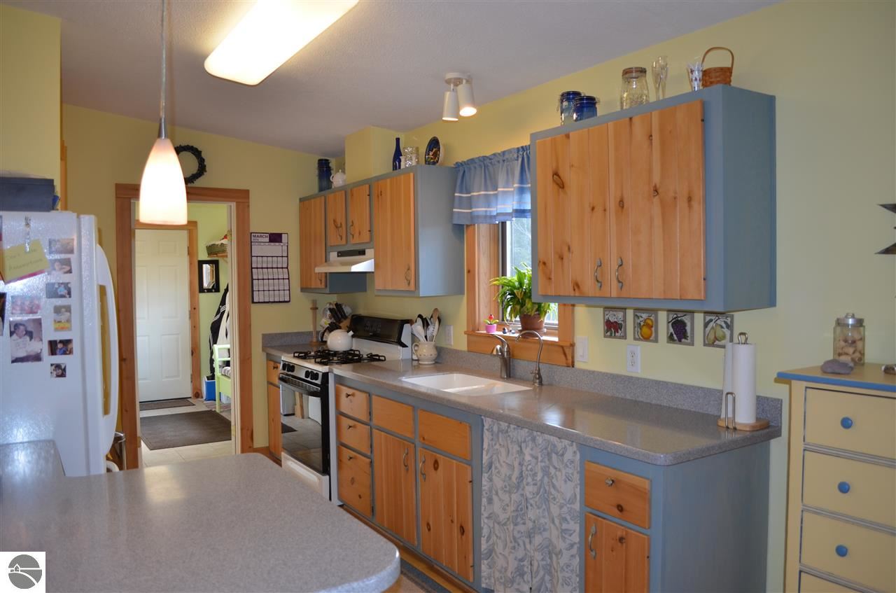 7310 Bassil Road Bellaire, MI 49615 - Photo 15 of 36 1782649-14.JPG