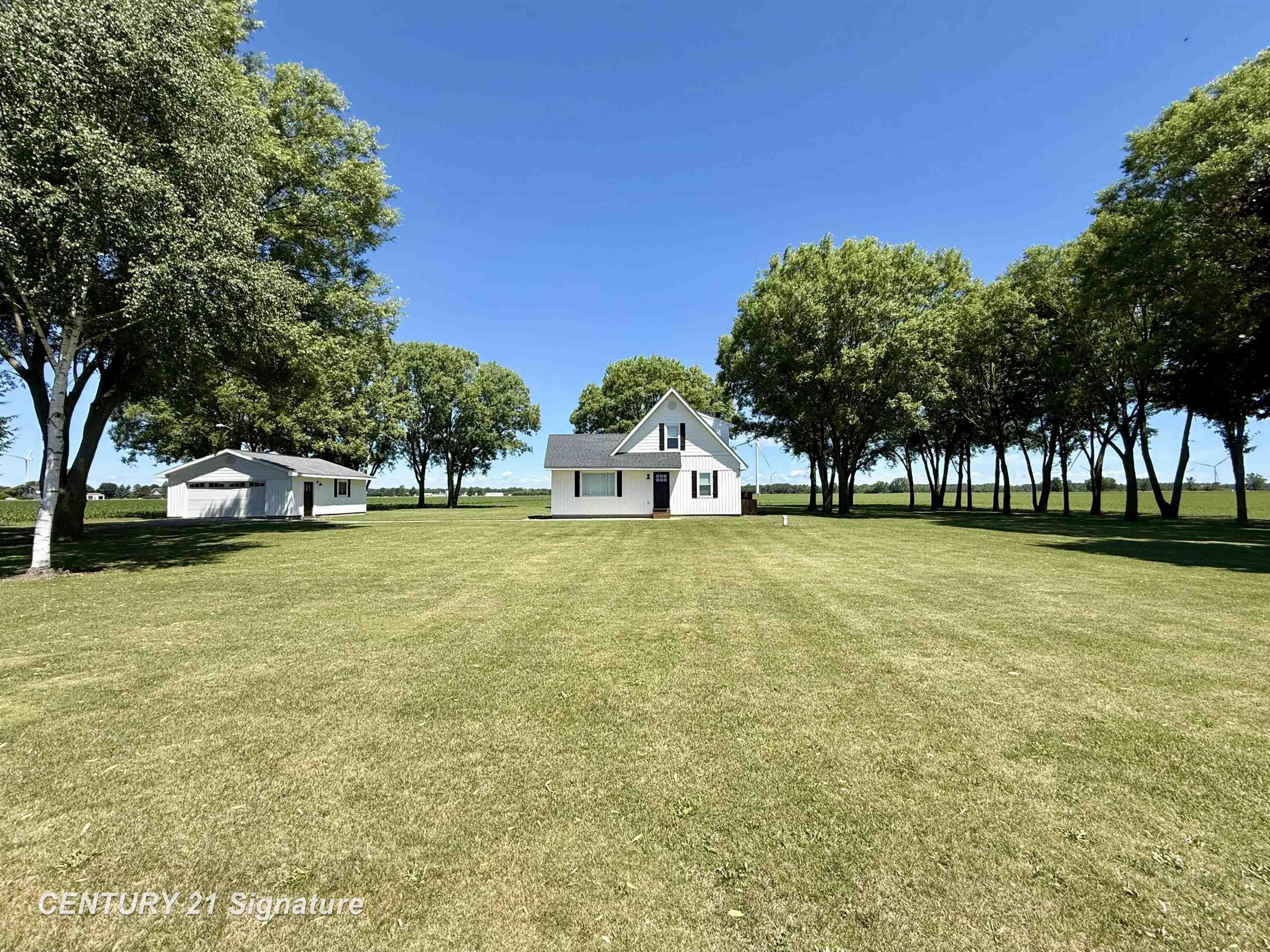 101 East Laporte Road Merrill, MI 48637 - Photo 2 of 24