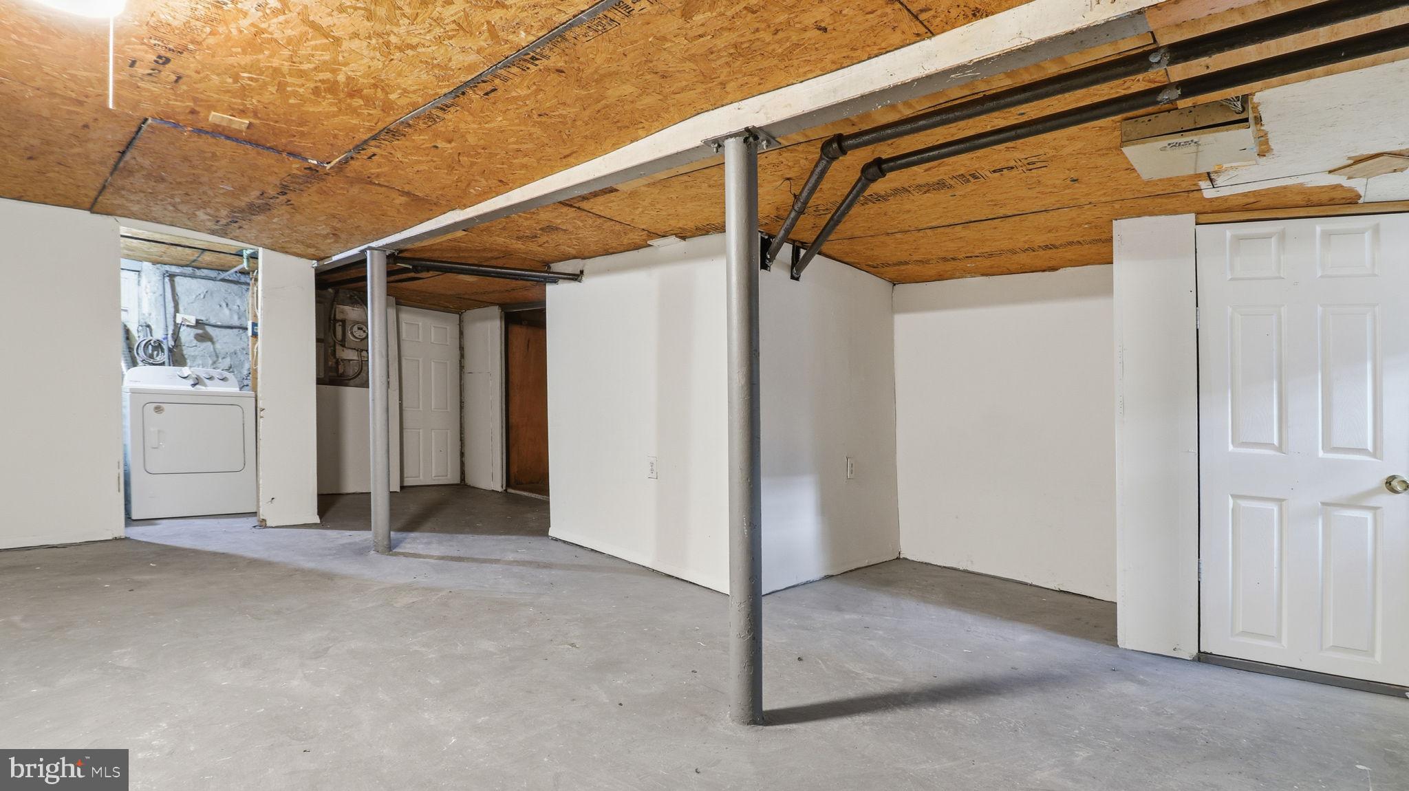 3324 Cliftmont Avenue Baltimore, MD 21213 - Photo 31 of 37 a view of a room with an empty space