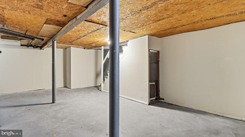 3324 Cliftmont Avenue Baltimore, MD 21213 - Photo 34 of 37