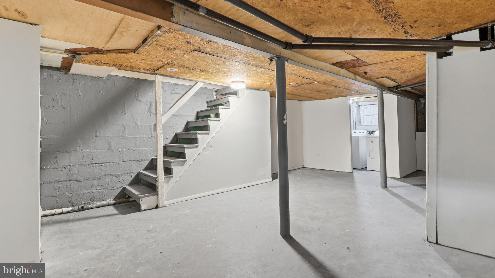 3324 Cliftmont Avenue Baltimore, MD 21213 - Photo 35 of 37