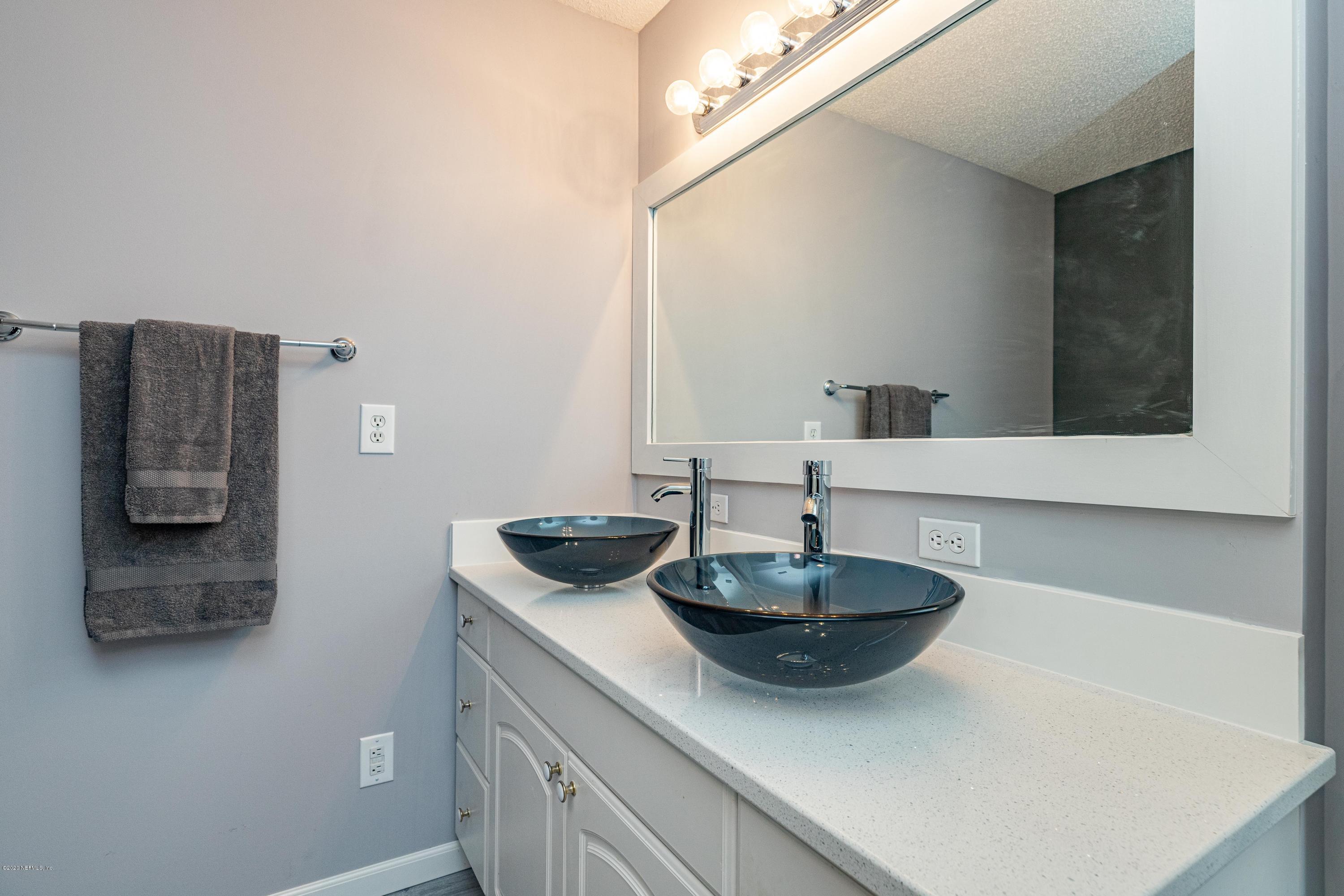 7643 Oak Forest Road Keystone Heights, FL 32656 - Photo 31 of 48 Master Bath View 2