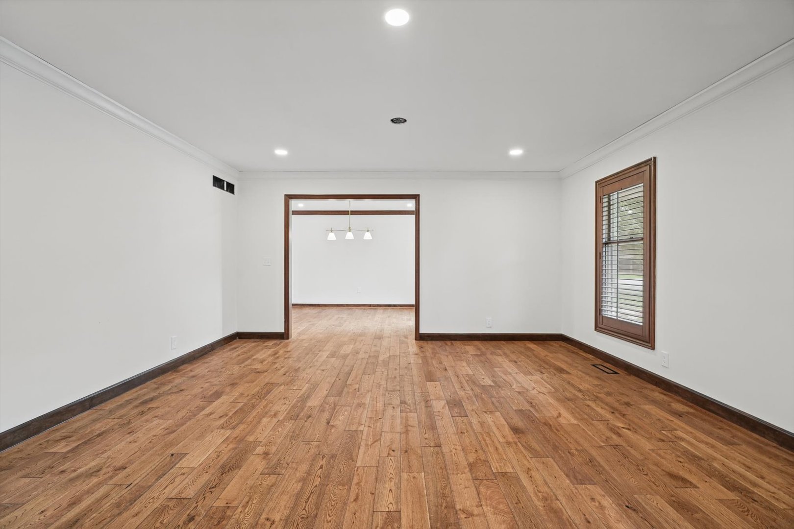 1906 Trout Valley Road Champaign, IL 61822 - Photo 12 of 90 Gallery Image 12