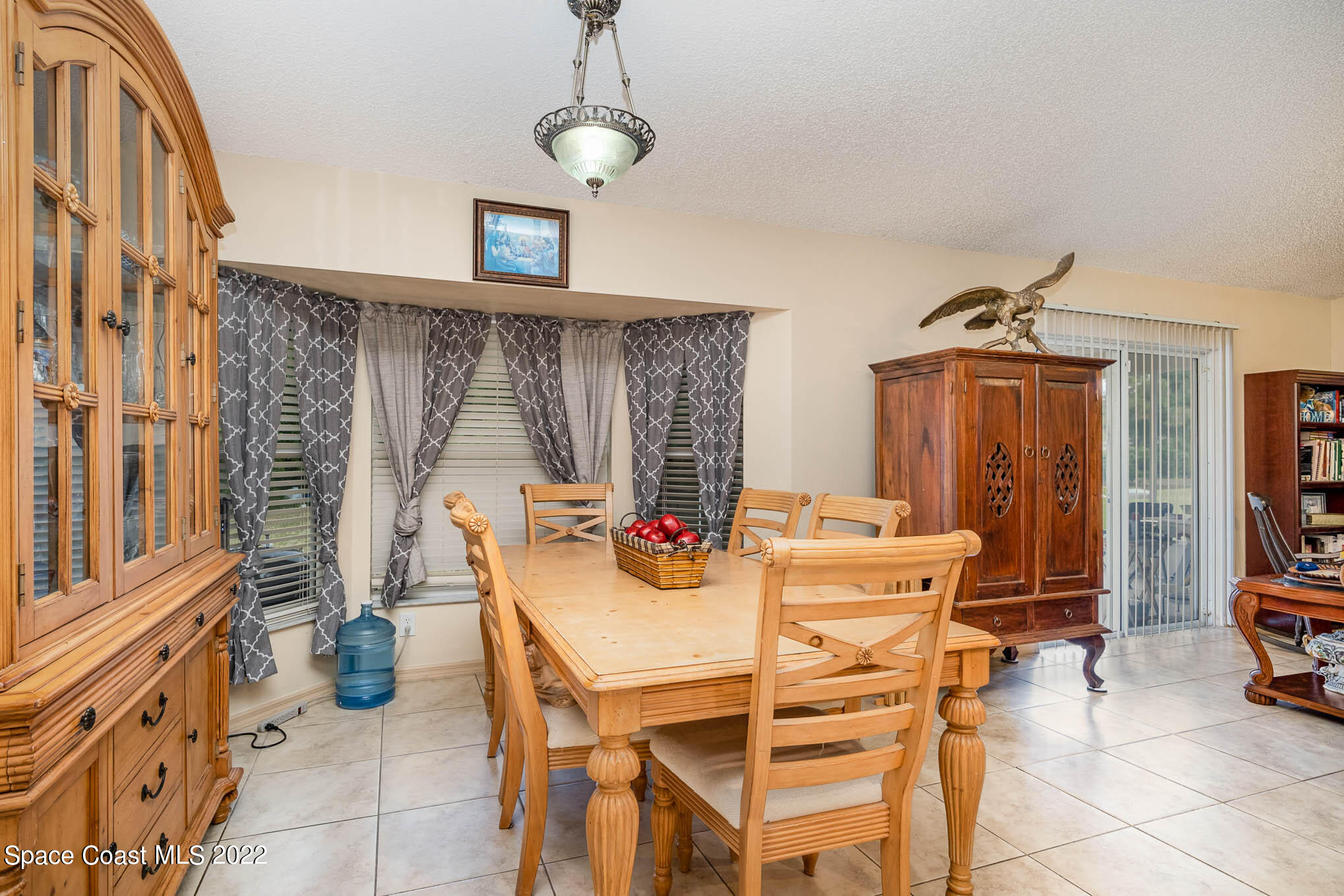 1384 Packer Road Southeast Palm Bay, FL 32909 - Photo 8 of 23 Dinning