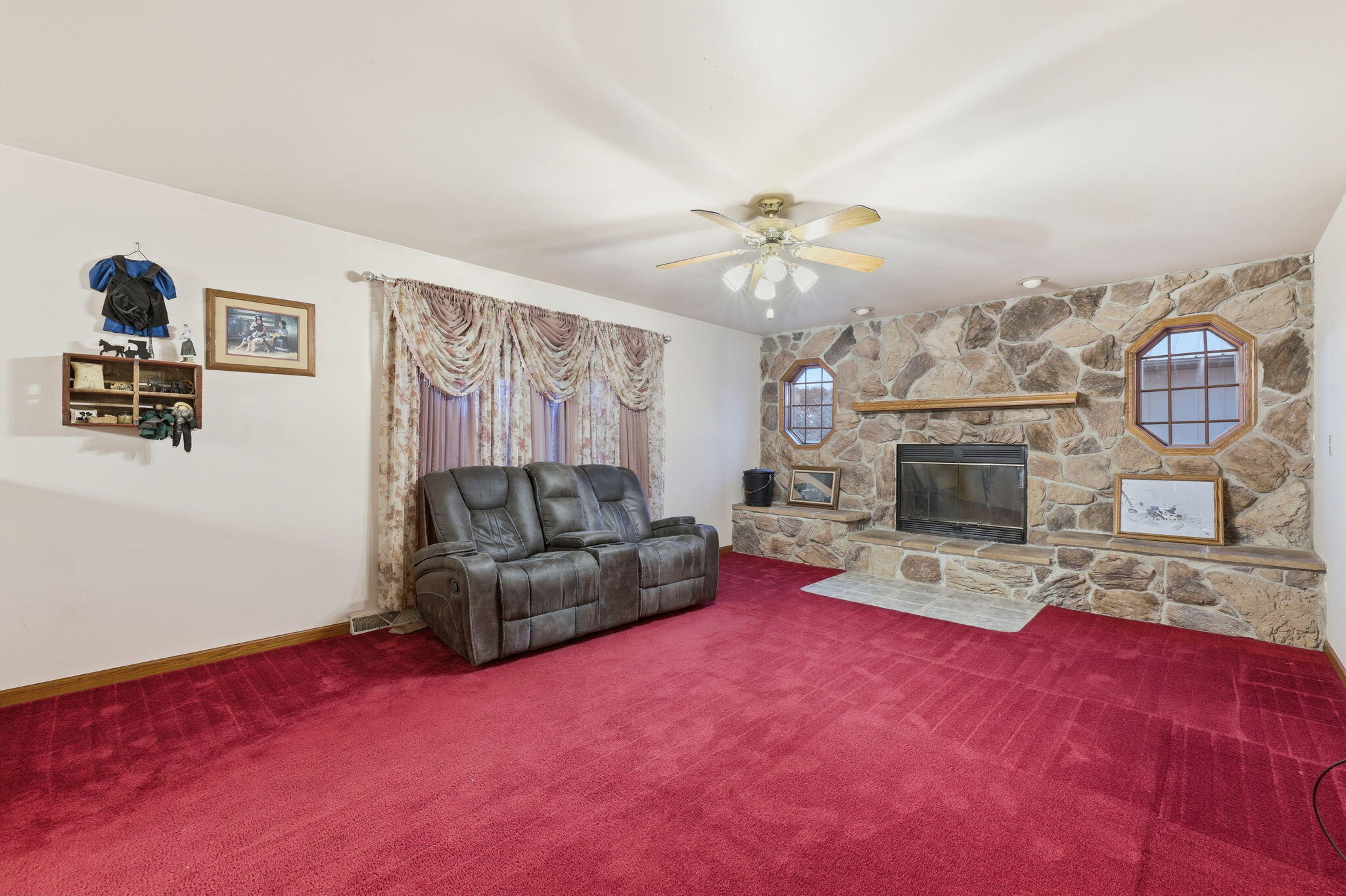 22302 Church Road Dover, WI 53139 - Photo 13 of 37 10-web-or-mls-R5__8642 Jacek Cwik