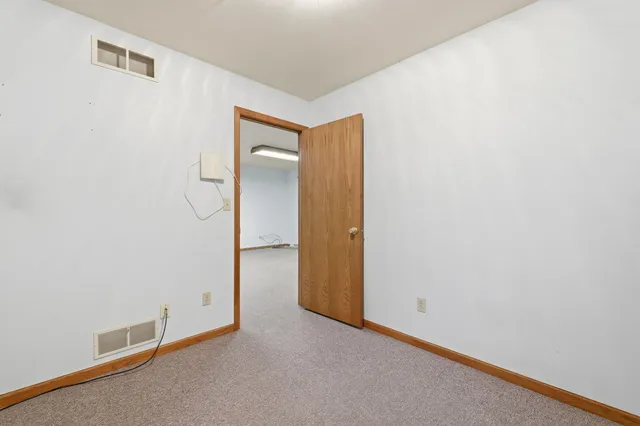 $778,900 | 22302 Church Road, Dover, WI 53139