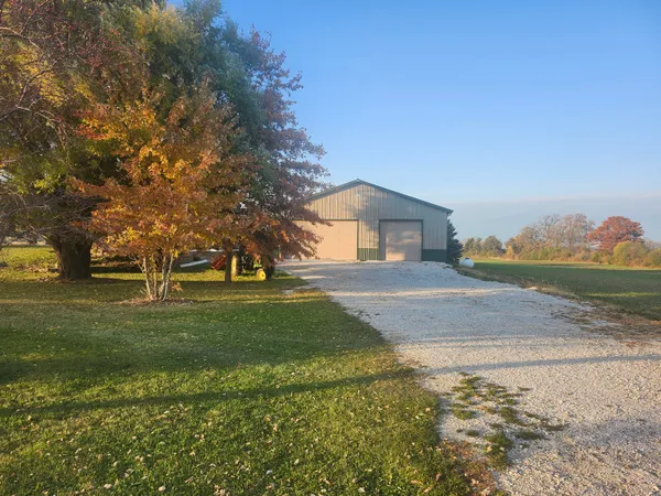 $749,900 | 22302 Church Road, Dover, WI 53139