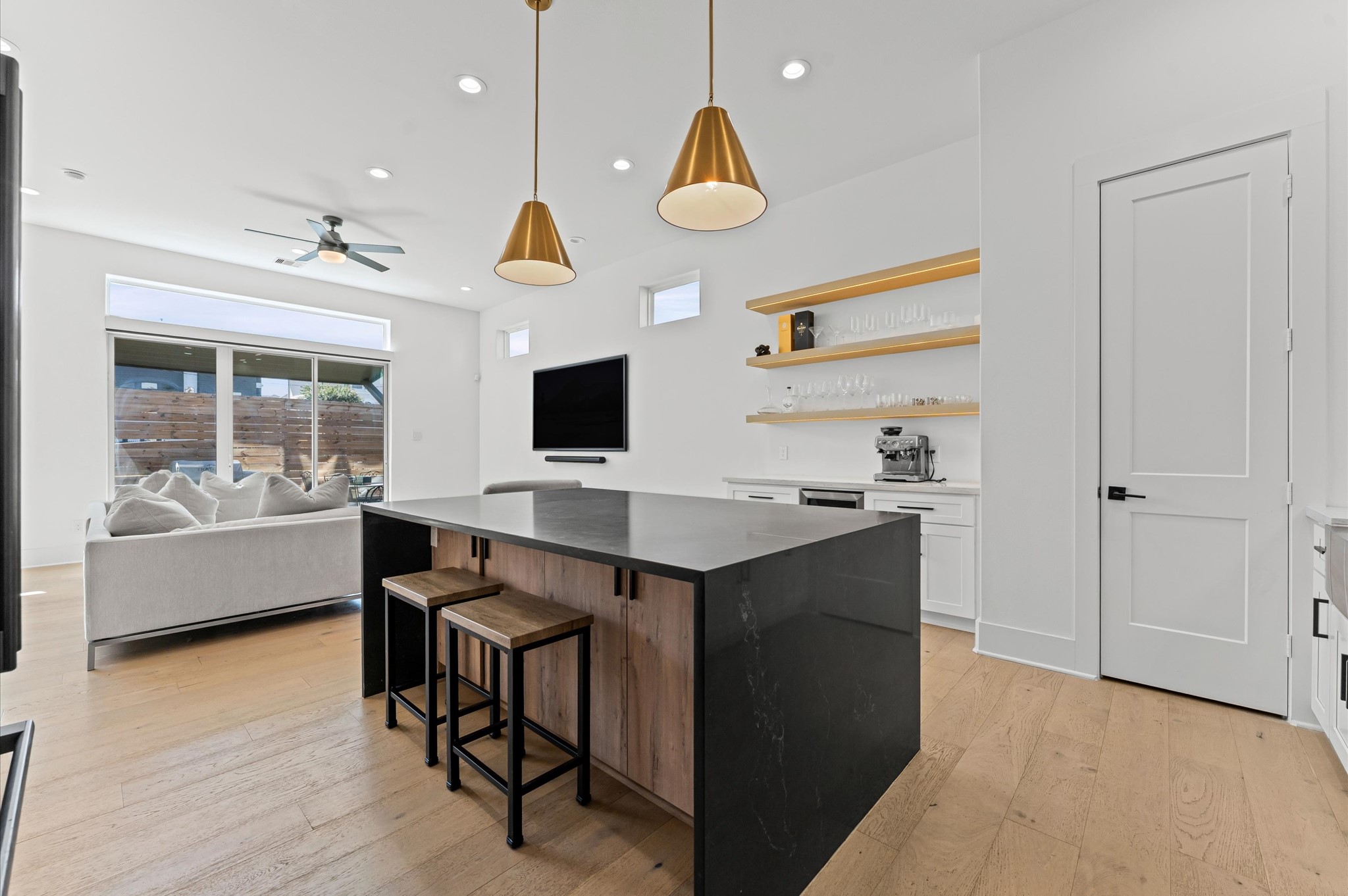 711 Lester Street Houston, TX 77007 - Photo 16 of 39