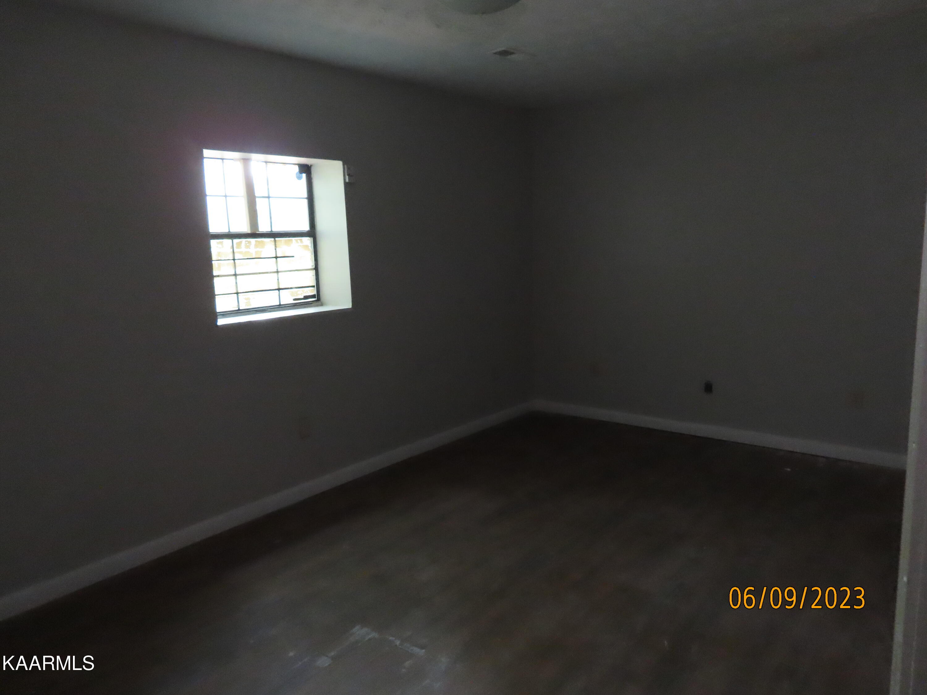 1908 Cove Pointe Road La Follette, TN 37766 - Photo 30 of 43 Downstairs BR 2