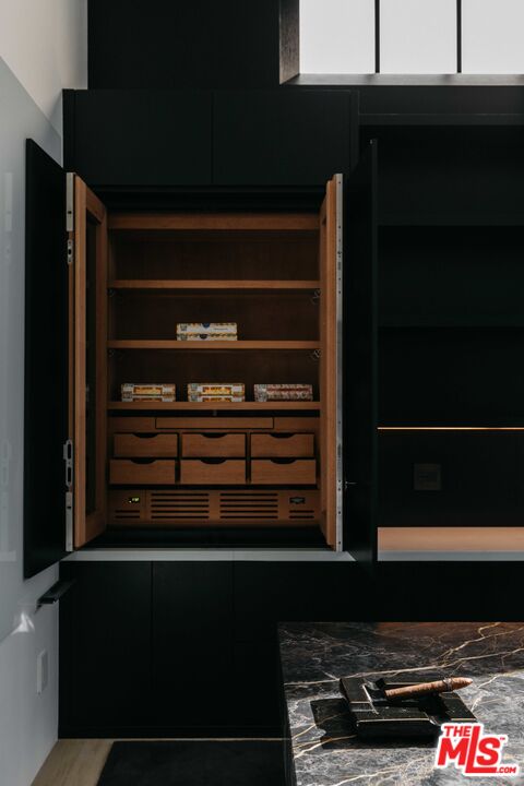 1346 Abbot Kinney Boulevard Venice, CA 90291 - Photo 6 of 18