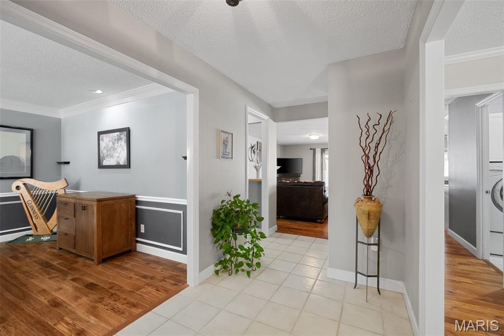 116 Lea Meadows Drive Ballwin, MO 63011 - Photo 6 of 56