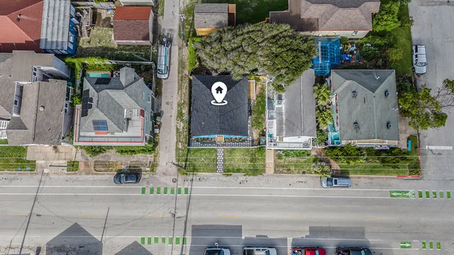 $2,250 | 1809 19th Street, Galveston, TX 77550