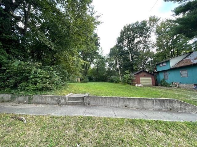 415 West Sycamore Street Carbondale, IL 62901 - Photo 3 of 4 Gallery Image 3
