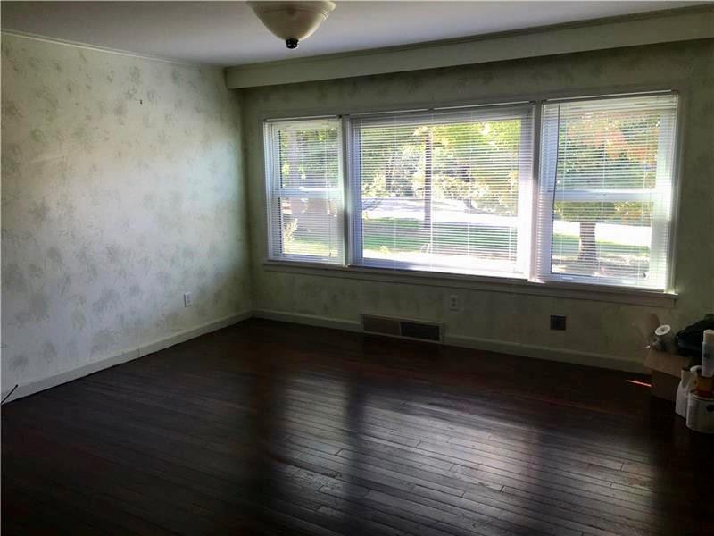 115 Teakwood Road Butler, PA 16001 - Photo 10 of 13 Gallery Image 10