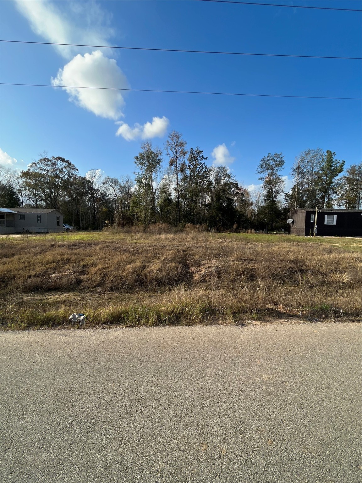 255 County Road 373 Splendora, TX 77372 - Photo 2 of 17