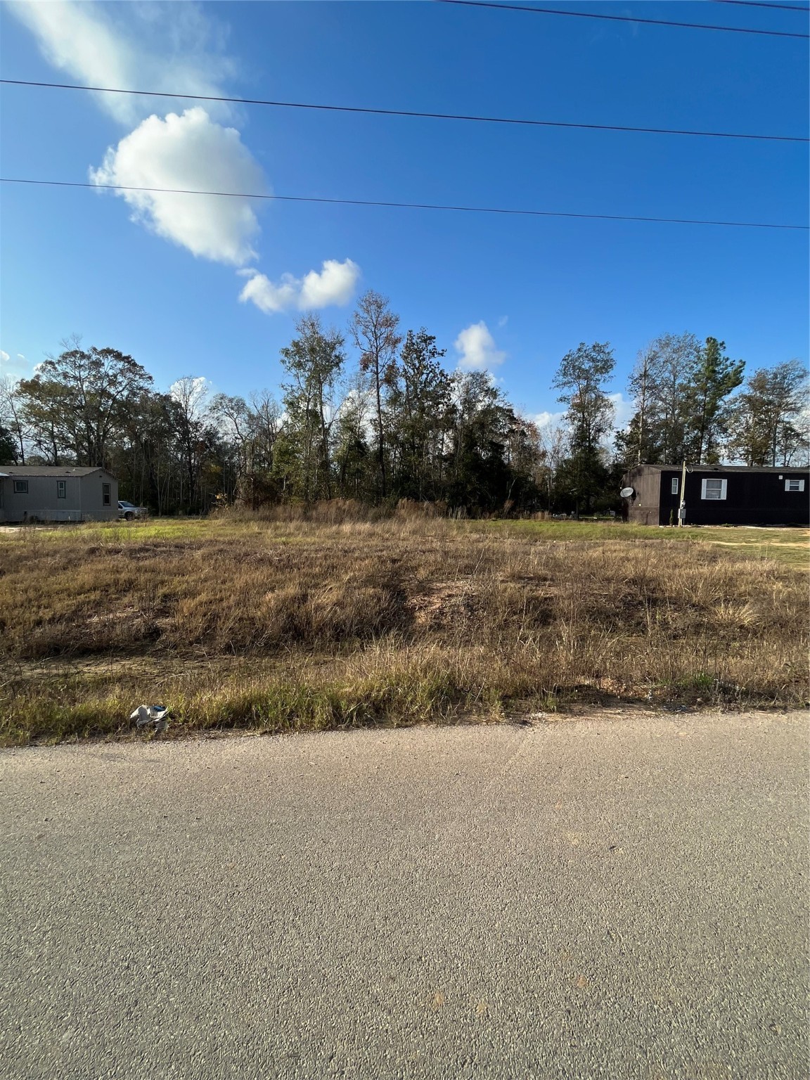 255 County Road 373 Splendora, TX 77372 - Photo 6 of 17