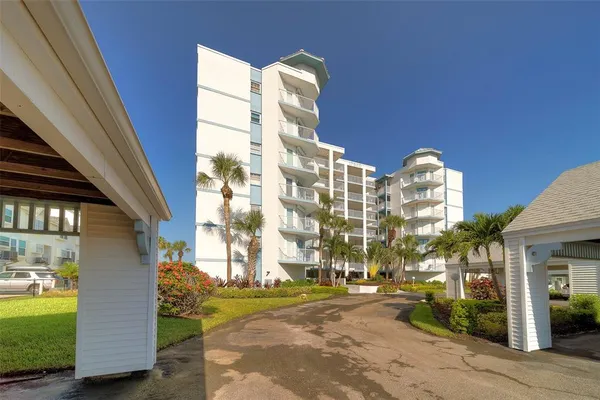 $8,500 | 17980 Gulf Boulevard, Unit 402, Redington Shores, FL 33708