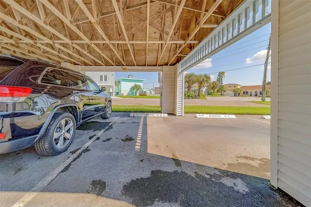 $8,500 | 17980 Gulf Boulevard, Unit 402, Redington Shores, FL 33708