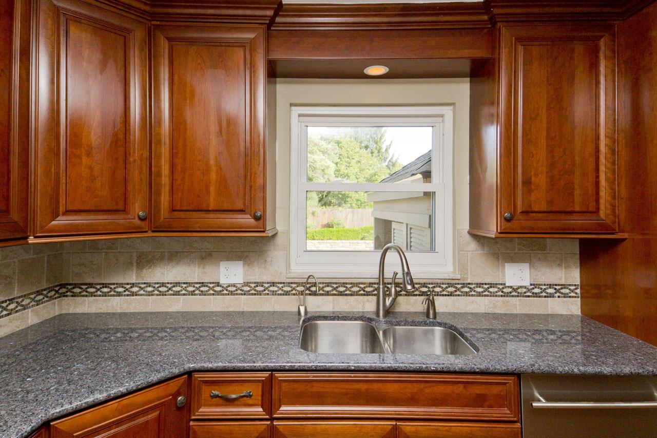 1670 Ardwick Road Columbus, OH 43220 - Photo 9 of 38 Gallery Image 9