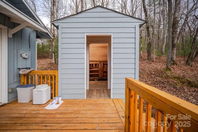 a house view with a outdoor space