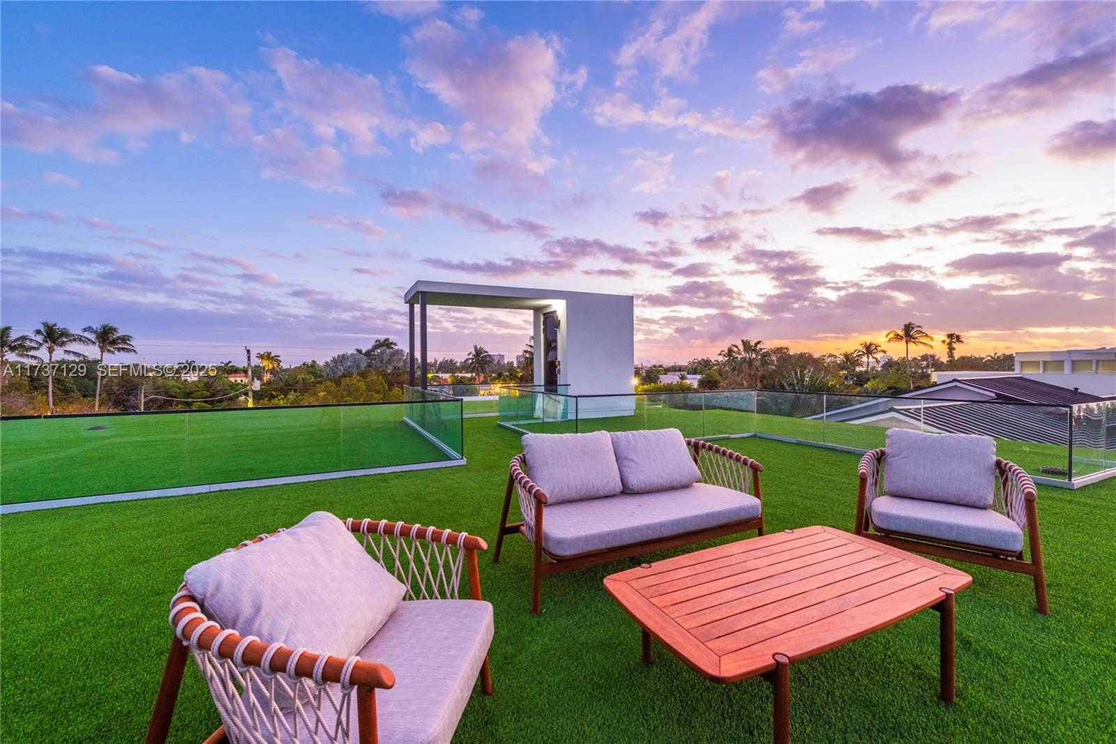 1785 Cleveland Road Miami Beach, FL 33141 - Photo 64 of 67 Roof top