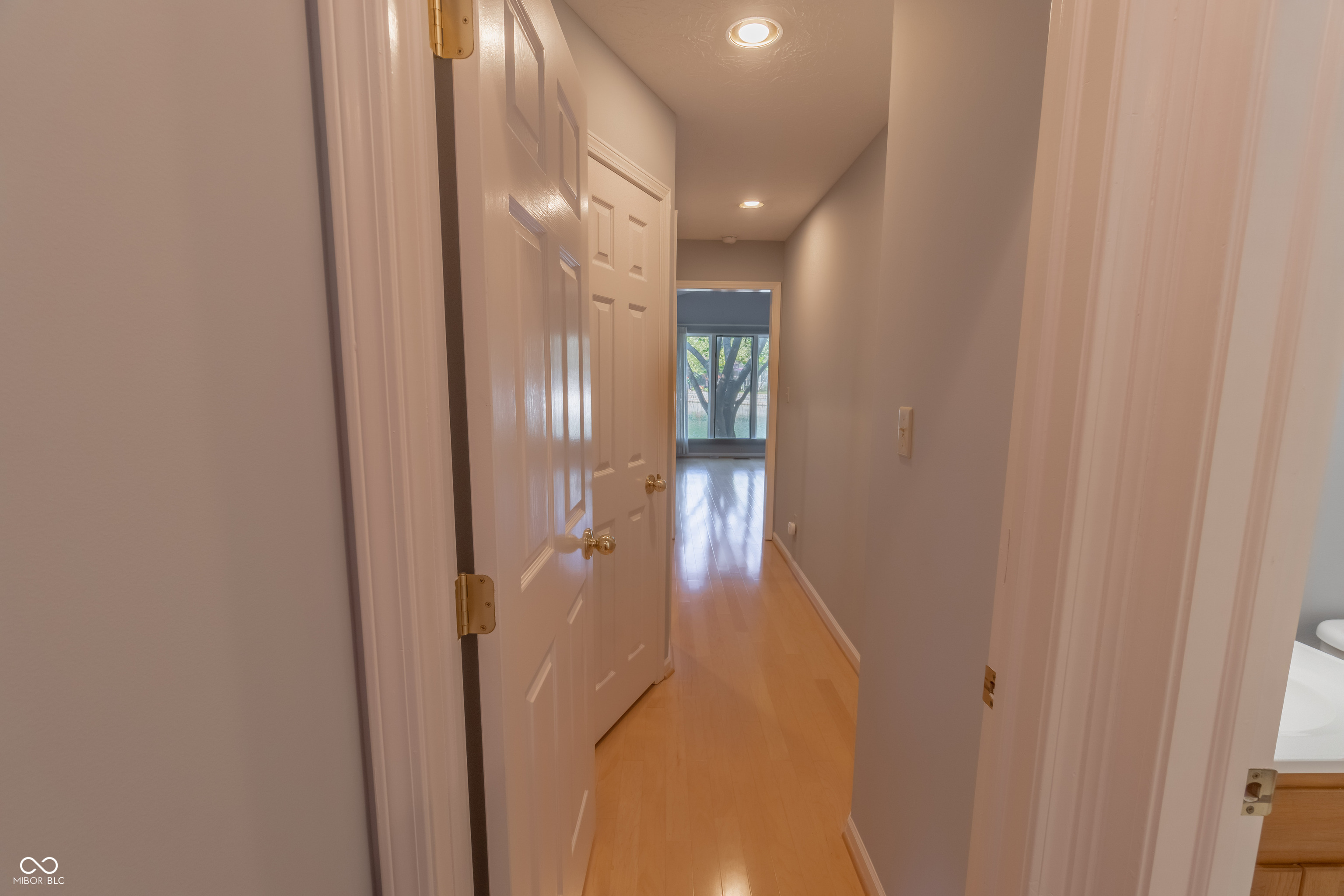 7432 Longleat Road Indianapolis, IN 46240 - Photo 8 of 28 Gallery Image 8