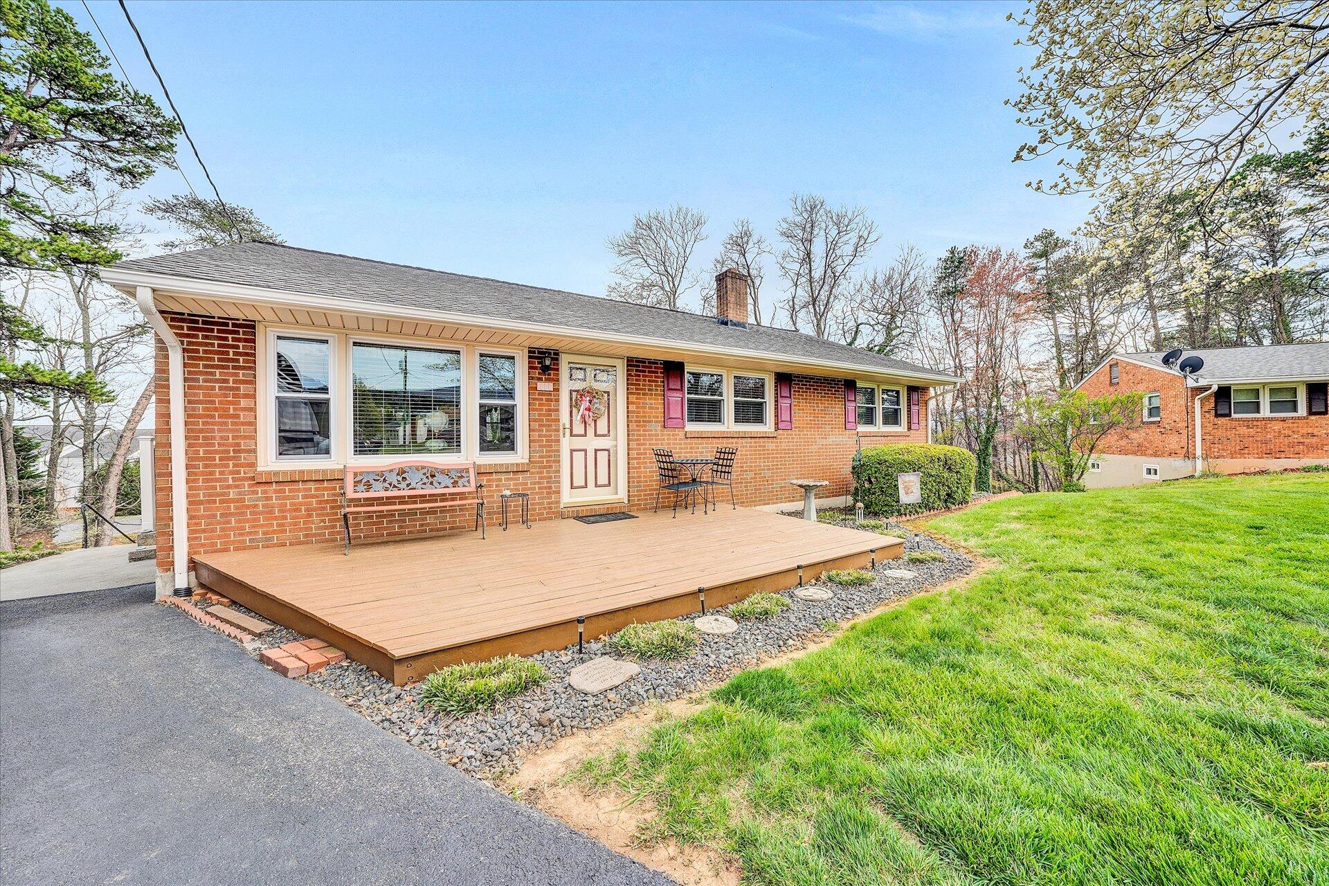 111 Deep Dell Road Salem, VA 24153 - Photo 2 of 39 a view of an house with backyard and a tree